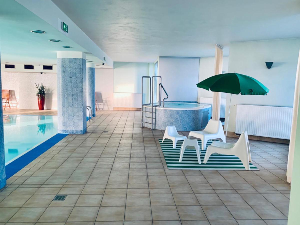 City View Wellness Apartment Swim&Steam&Relax Cracóvia Exterior foto